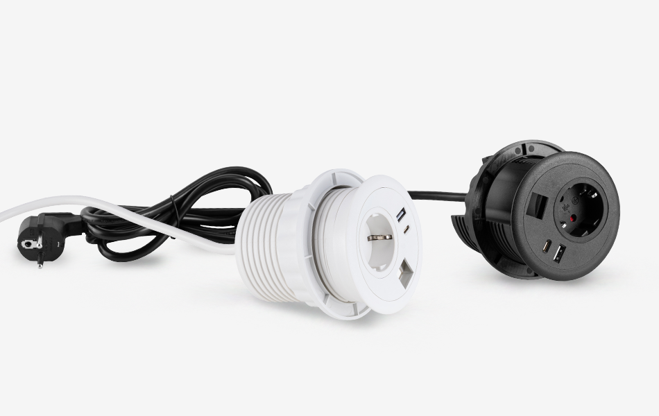 Presa di ingresso con caricatore USB a 2 vie