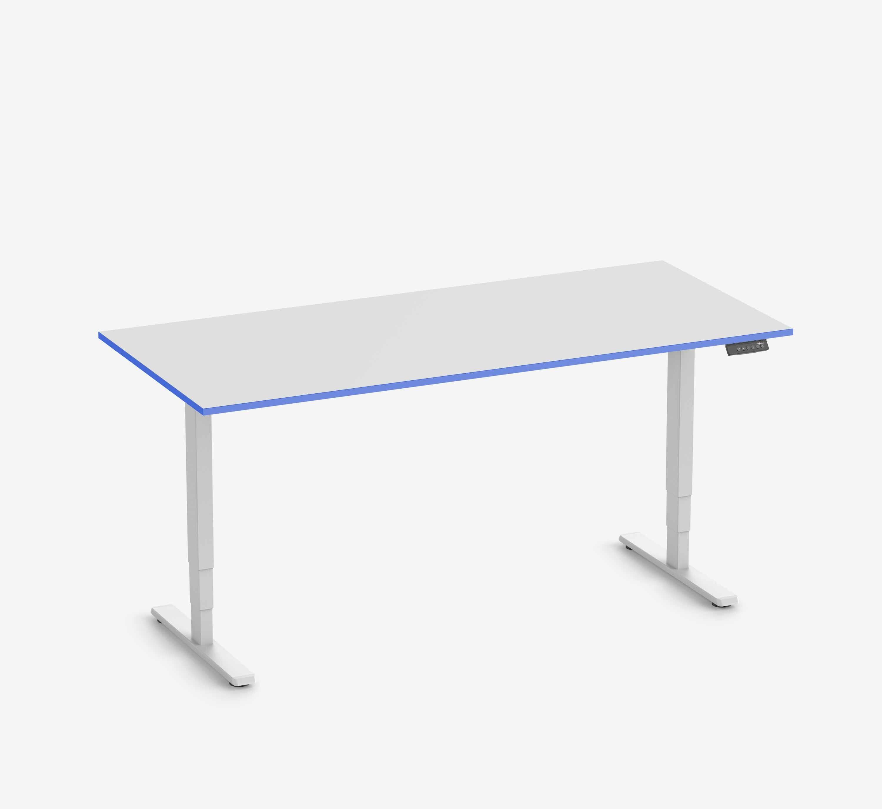 Scrivania da gaming FOKUS - Colore: Nero | Colore bordo: Royal Blue | Forma del piano: Rettangolare | Dimensione: 140x80