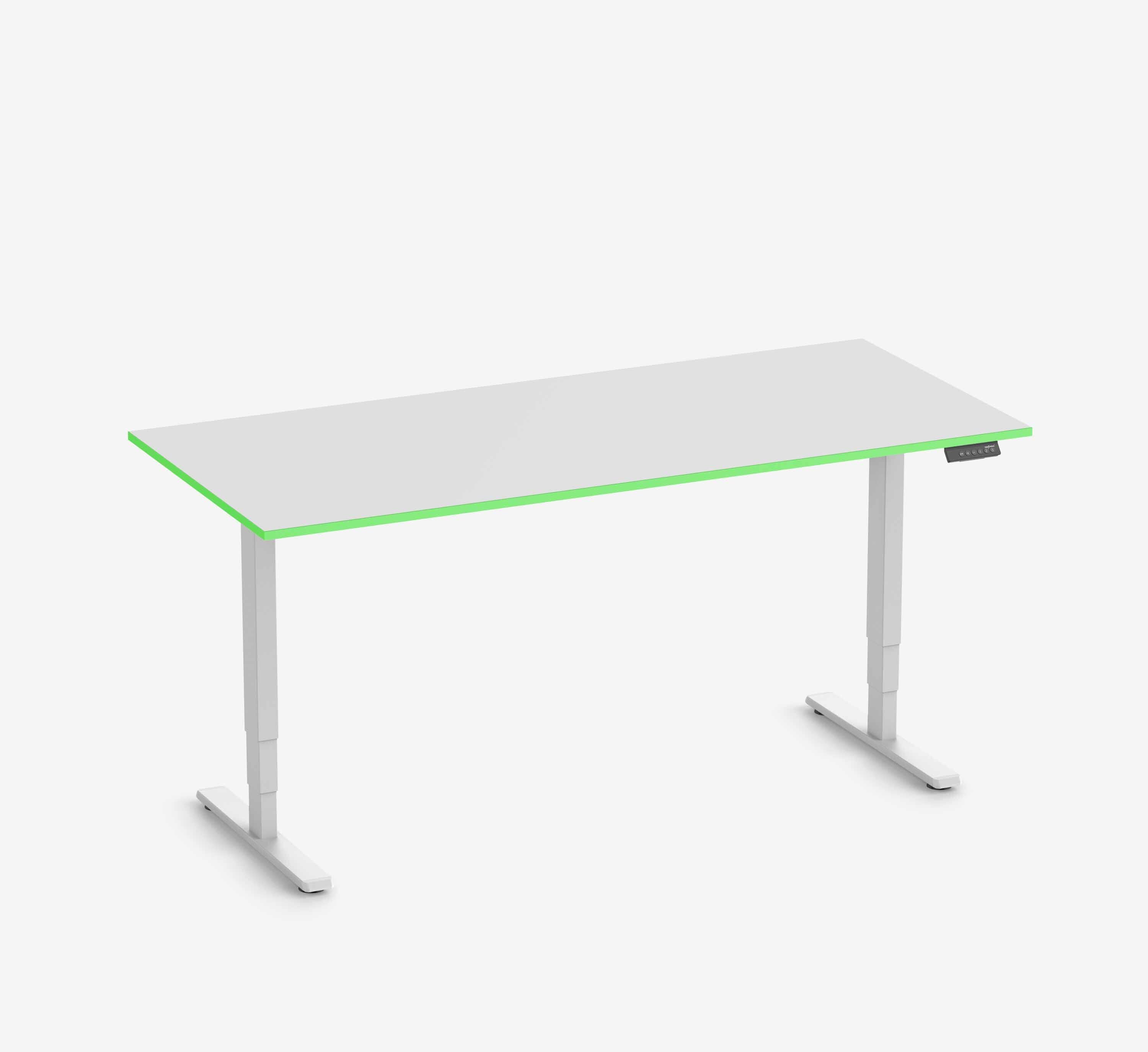 Scrivania da gaming FOKUS - Colore: Nero | Colore bordo: Royal Blue | Forma del piano: Rettangolare | Dimensione: 140x80